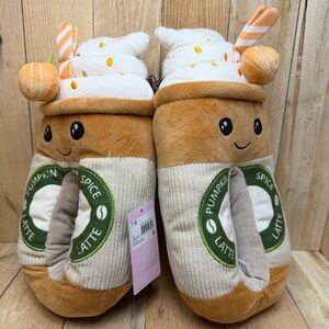 Feetmoji Pumpkin Spice Latte Slippers Size Women's 7-8 NWT